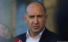 Преди шест месеца гласуваха за Пеевски, сега избраха Радев