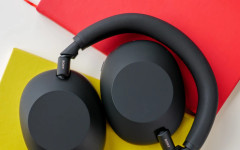 Sony изглежда разкри случайно юбилейните WH-1000XX