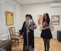 Художничката Ралица Денчева отправи послание за силата на красотата с изложба живопис в Плевен