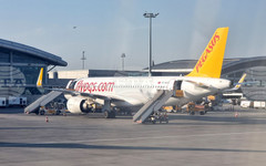 Турска авиокомпания успя да прибере свой самолет, останал блокиран на летището в Техеран 53 дни