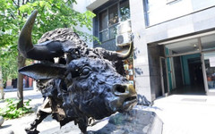 Индексите на БФБ продължават да се движат в тесни граници