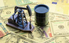 Контролът на Иран върху Ормузкия проток едва ли ще сложи край на нефтодолара