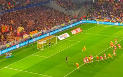 Ланс разгроми Тулуза и се класира на финал за Купата на Франция