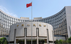 Китайската централна банка инжектира още средства в банковата система
