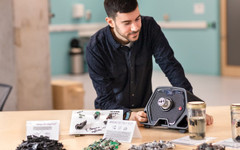 Logitech елиминира близо 170 000 тона въглеродни емисии през финансовата 2025 г.