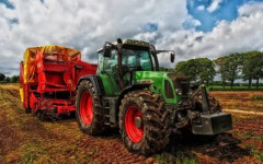 Свърши храната на остров Лесбос