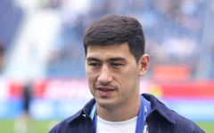 Официално: Дмитрий Бивол се завръща на 30-и май