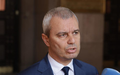 Костадинов настоява Сарафов да бъде арестуван