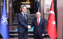 Рюте в Анкара: НАТО ще защитава Турция