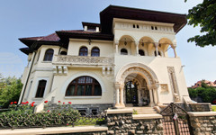 Румънските социалдемократи настояват за смяна на премиера; Илие Боложан отказва да подаде оставка