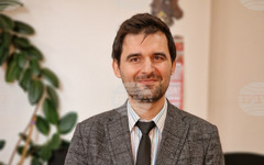 Над 50 души ще бъдат прегледани от гостуващия в МБАЛ "Рахила Ангелова" турски специалист по очни болести доц. д-р Сердар Йозатеш