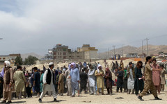 САЩ обсъждат преместване на 1100 афганистанци в ДР Конго след блокирани визи