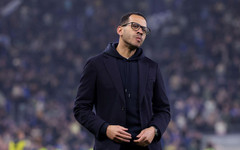 Ръководните фактори в Челси обсъждат бъдещето на Росиниър, уволнението изглежда все по-вероятно