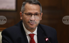 Няма място за притеснения по отношение на месните продукти от фермата с установено огнище на антракс, увери министър Христанов