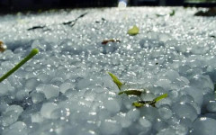 Тежка градушка помля наш голям град