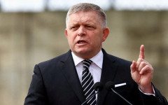 Фицо: Няма да се изненадам, ако нефтопроводът "Дружба" спре след одобряването на заема от 90 млрд. евро за Украйна