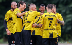 Ботев (Нови пазар) надви Олимпик (Варна)