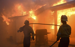 Пожари в САЩ: Пламъците унищожиха около 50 къщи в Джорджия и Флорида