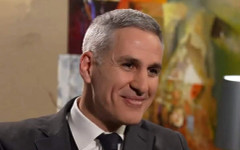 Гюров се пошегува с Цънцарова: Ще се кандидатирам за президент, ако се съгласите да се кандидатирате за вицепрезидент