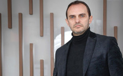 Шефът на ДЮШ вариант за временен наставник на Локомотив София