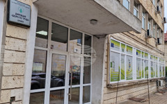 В Бюрото по труда в Шумен са обявени свободни работни места за лекари, лаборанти, фадромисти, шофьори, фелдшер, рехабилитатор, заварчик