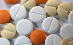 Войната в Иран вдигна цената на парацетамола