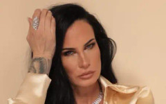 Цеци Красимирова заложи на естественото и извади имплантите