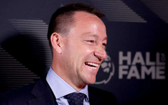 Джон Тери не е получил предложение да помогне на временния мениджър на Челси