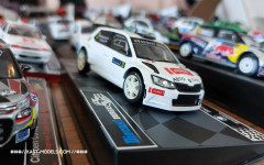 Любители на макети на коли от близо и далеч се събират във Велико Търново за национално изложение