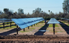 Индия и Китай развиват соларна енергетика с рекордни темпове