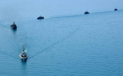 Котка и мишка в Ормузкия проток: САЩ разминират, Иран минира след тях