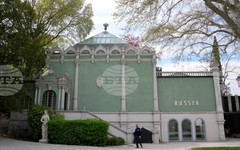 ЕК отряза парите на биеналето във Венеция заради Русия