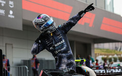 Култард не иска да сравнява Антонели със Сена, а с Роси