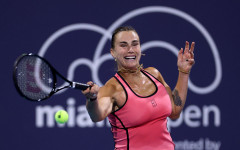 Арина Сабаленка със стабилно начало в Мадрид пред погледа на Тибо Куртоа