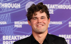 Карлсен посочи своя фаворит измежду Синдаров и Гукеш