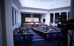 Кой влиза в парламента? Списъкът с новите депутати