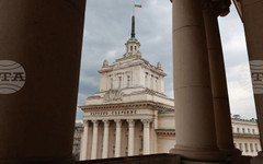 Изтича срокът кандидатите за депутати, избрани в два района, да заявят от коя листа искат да влязат в 52-рия парламент