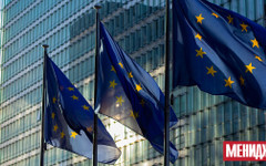 ЕС започва поетапно въвеждане на забрана за внос на руски втечнен природен газ в труден момент