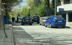 ИЗВЪНРЕДНО: МВР задържа въоръжени грузински килъри в софийския квартал Драгалевци