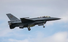 F-16 и МиГ 29 ще прелетят над София за Гергьовден, но парад няма да има