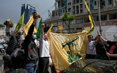 "Хизбула" си запазва правото да отвърне на продължаващите израелски атаки, заяви депутат от проиранското движение