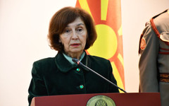 Македонската президентка отсега настоява за среща с Радев и екипа му