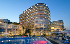 Гости от Нидерландия и Полша с интерес към услугите на СПА центъра в хотел "Азалия" в "Св. св. Константин и Елена"