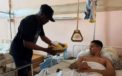 Лудогорец подкрепи млад футболист след тежка контузия - видео