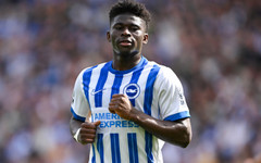 Манчестър Юнайтед следи халф на Брайтън