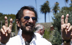 Ринго Стар: Колегите ми от "Бийтълс" се смееха истерично на ранните ми песни