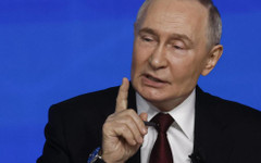 Рейтингът на Путин спада седма поредна седмица