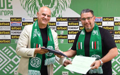 Ернан Банато благодари на реферите след Спартак - Берое