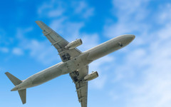 За първи път от началото на войната: Възобновиха международните полети от Техеран