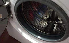 Литър оцет и едно "празно" пране ще направи чудеса с барабана на пералнята ви